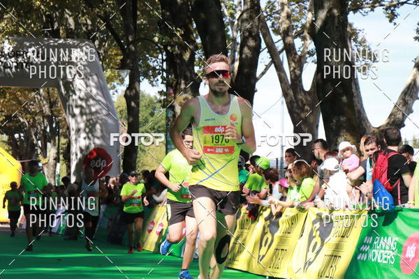 Buy your photos of the eventMeia Maratona Do 2017 on Fotop