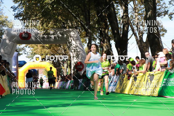 Buy your photos of the eventMeia Maratona Do 2017 on Fotop