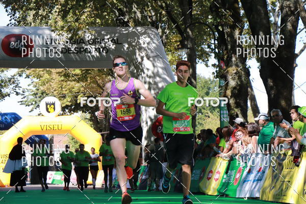 Buy your photos of the eventMeia Maratona Do 2017 on Fotop