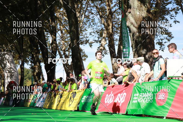 Buy your photos of the eventMeia Maratona Do 2017 on Fotop