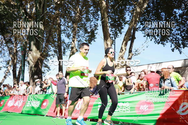 Buy your photos of the eventMeia Maratona Do 2017 on Fotop