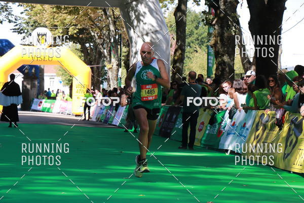 Buy your photos of the eventMeia Maratona Do 2017 on Fotop
