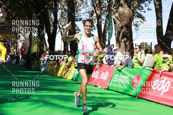 Buy your photos of the eventMeia Maratona Do 2017 on Fotop