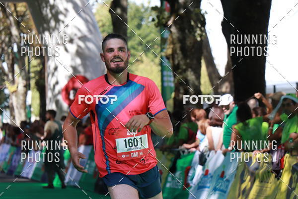 Buy your photos of the eventMeia Maratona Do 2017 on Fotop