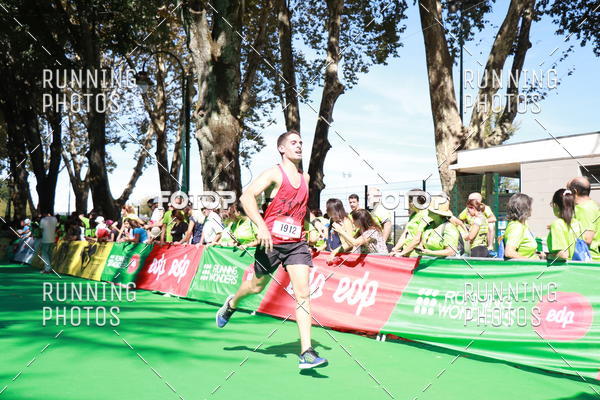 Buy your photos of the eventMeia Maratona Do 2017 on Fotop