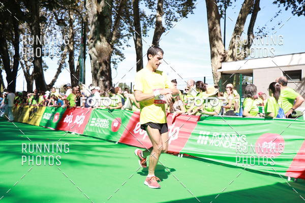 Buy your photos of the eventMeia Maratona Do 2017 on Fotop