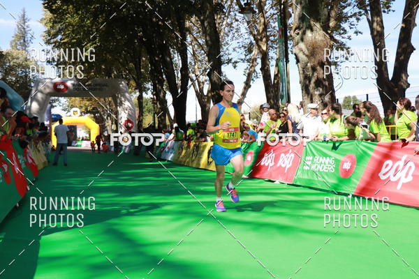 Buy your photos of the eventMeia Maratona Do 2017 on Fotop