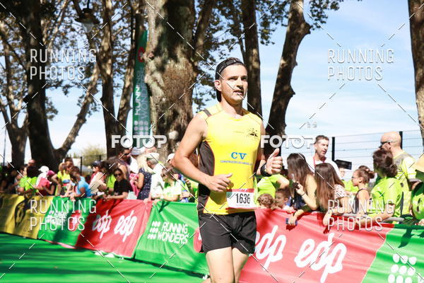 Buy your photos of the eventMeia Maratona Do 2017 on Fotop