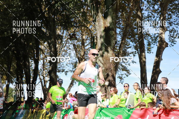 Buy your photos of the eventMeia Maratona Do 2017 on Fotop