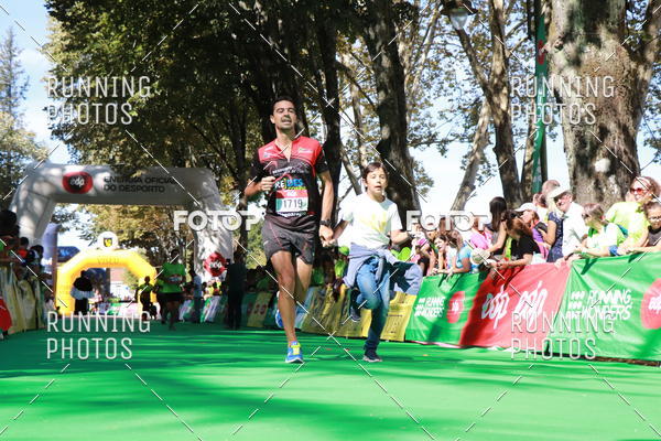 Buy your photos of the eventMeia Maratona Do 2017 on Fotop