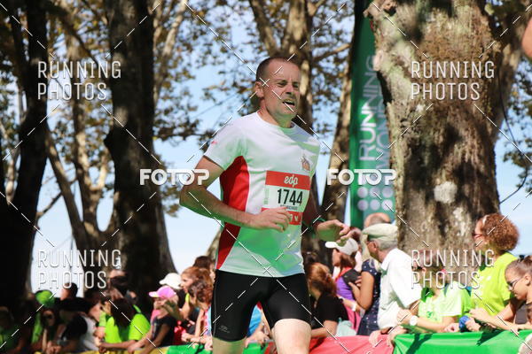 Buy your photos of the eventMeia Maratona Do 2017 on Fotop