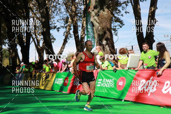 Buy your photos of the eventMeia Maratona Do 2017 on Fotop