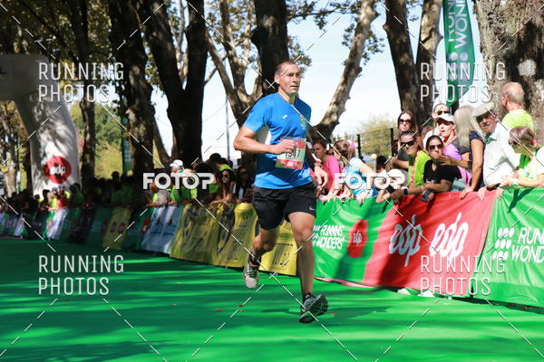 Buy your photos of the eventMeia Maratona Do 2017 on Fotop