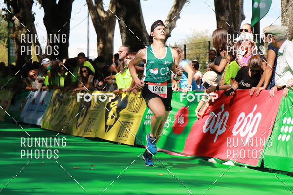 Buy your photos of the eventMeia Maratona Do 2017 on Fotop