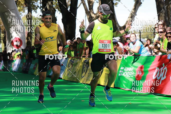 Buy your photos of the eventMeia Maratona Do 2017 on Fotop