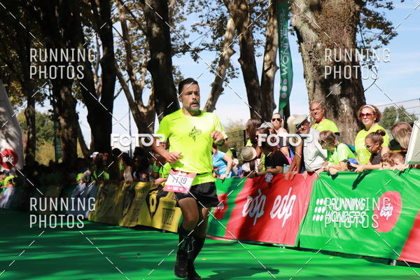 Buy your photos of the eventMeia Maratona Do 2017 on Fotop