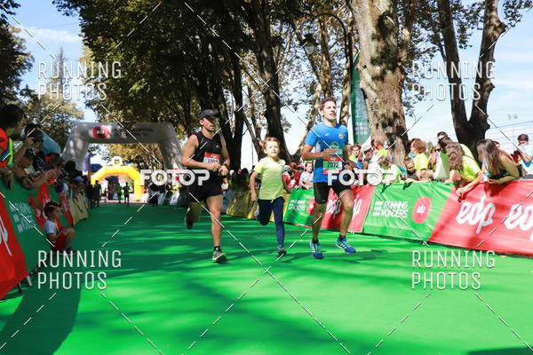 Buy your photos of the eventMeia Maratona D�o 2017 on Fotop