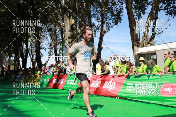 Buy your photos of the eventMeia Maratona D�o 2017 on Fotop