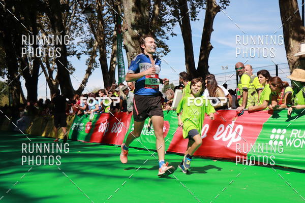 Buy your photos of the eventMeia Maratona Do 2017 on Fotop