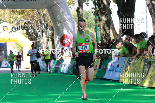 Buy your photos of the eventMeia Maratona Do 2017 on Fotop