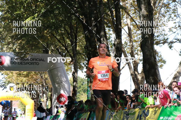 Buy your photos of the eventMeia Maratona Do 2017 on Fotop