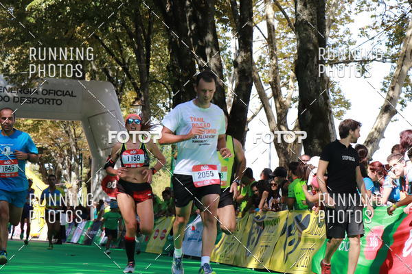 Buy your photos of the eventMeia Maratona Do 2017 on Fotop