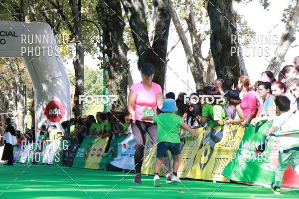 Buy your photos of the eventMeia Maratona Do 2017 on Fotop