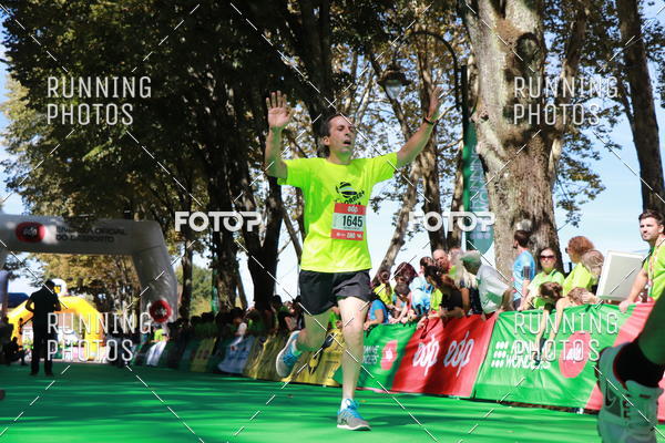 Buy your photos of the eventMeia Maratona Do 2017 on Fotop