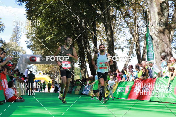 Buy your photos of the eventMeia Maratona Do 2017 on Fotop