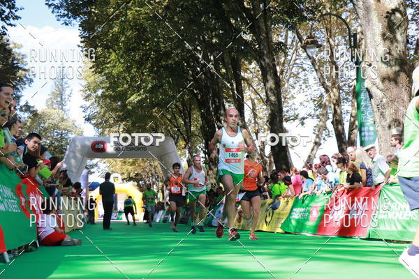 Buy your photos of the eventMeia Maratona Do 2017 on Fotop