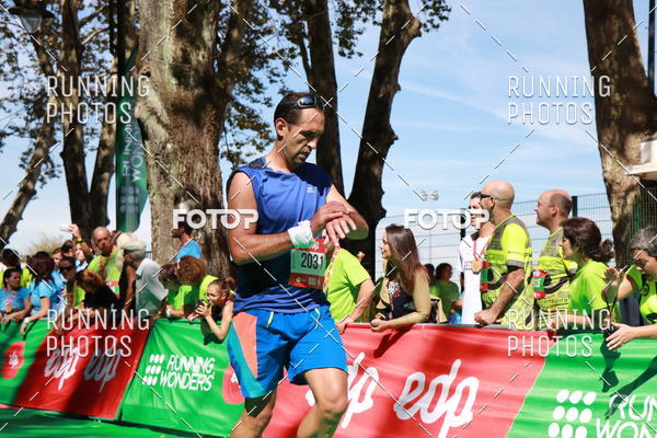 Buy your photos of the eventMeia Maratona Do 2017 on Fotop