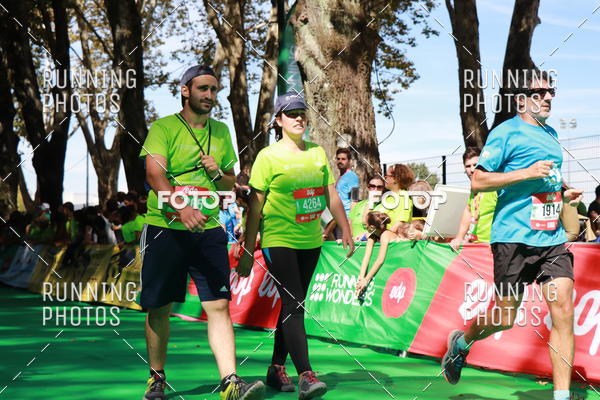 Buy your photos of the eventMeia Maratona Do 2017 on Fotop
