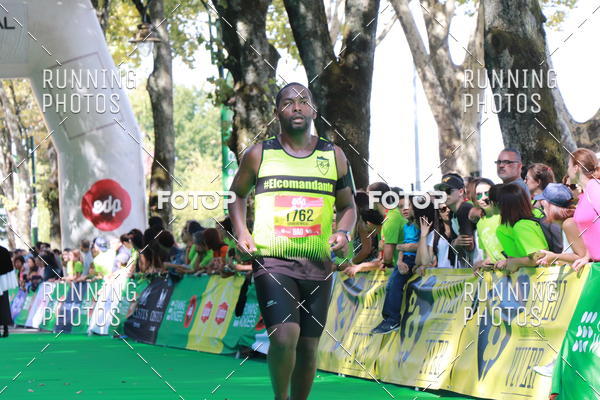 Buy your photos of the eventMeia Maratona Do 2017 on Fotop