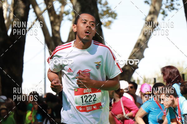 Buy your photos of the eventMeia Maratona Do 2017 on Fotop