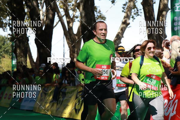 Buy your photos of the eventMeia Maratona Do 2017 on Fotop