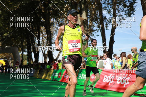 Buy your photos of the eventMeia Maratona Do 2017 on Fotop