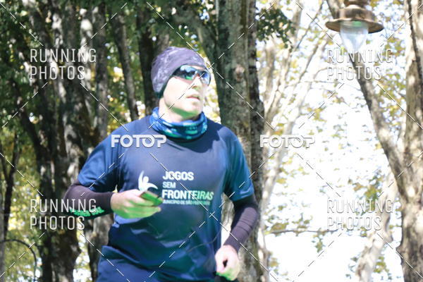 Buy your photos of the eventMeia Maratona Do 2017 on Fotop