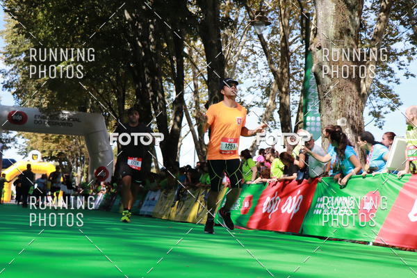 Buy your photos of the eventMeia Maratona Do 2017 on Fotop