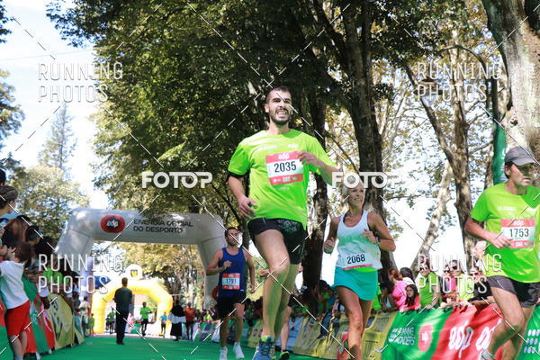 Buy your photos of the eventMeia Maratona Do 2017 on Fotop
