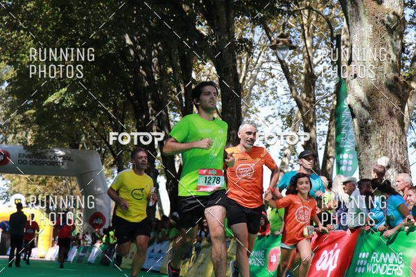 Buy your photos of the eventMeia Maratona Do 2017 on Fotop