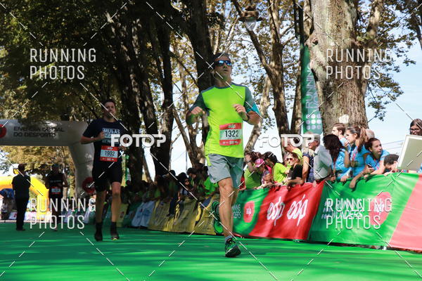 Buy your photos of the eventMeia Maratona Do 2017 on Fotop
