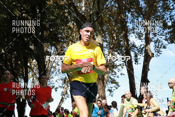 Buy your photos of the eventMeia Maratona Do 2017 on Fotop