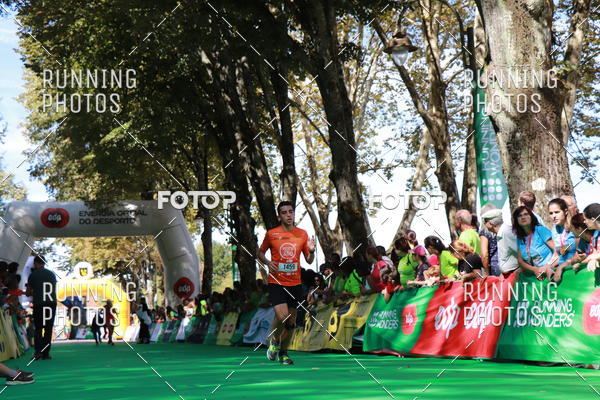 Buy your photos of the eventMeia Maratona Do 2017 on Fotop