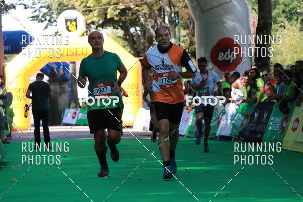 Buy your photos of the eventMeia Maratona Do 2017 on Fotop