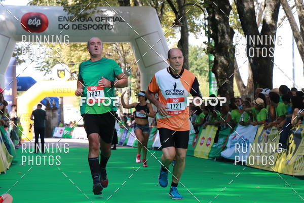 Buy your photos of the eventMeia Maratona Do 2017 on Fotop