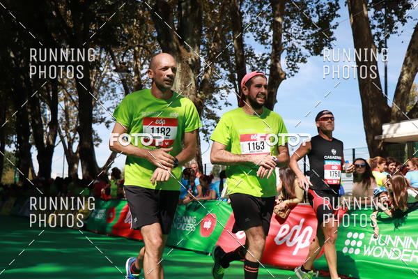 Buy your photos of the eventMeia Maratona Do 2017 on Fotop