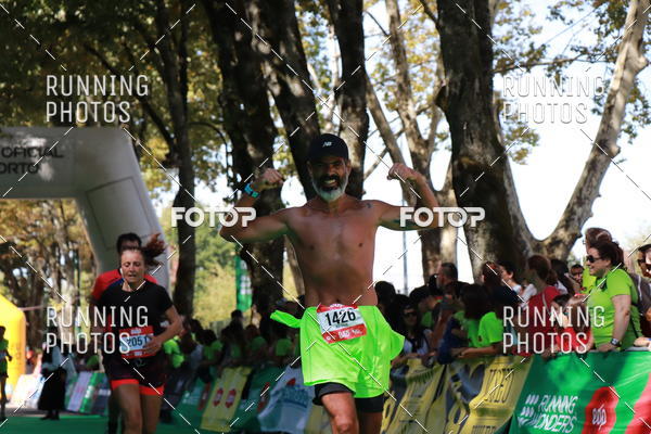 Buy your photos of the eventMeia Maratona Do 2017 on Fotop