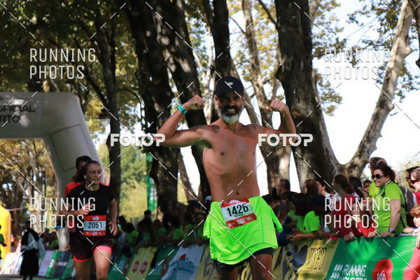 Buy your photos of the eventMeia Maratona Do 2017 on Fotop