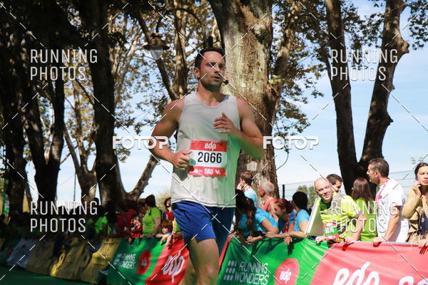 Buy your photos of the eventMeia Maratona Do 2017 on Fotop