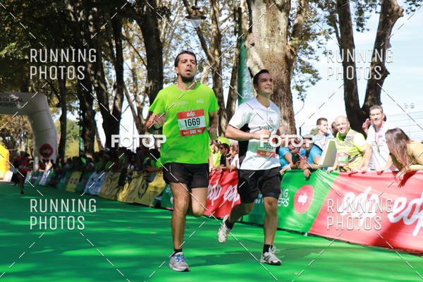 Buy your photos of the eventMeia Maratona Do 2017 on Fotop